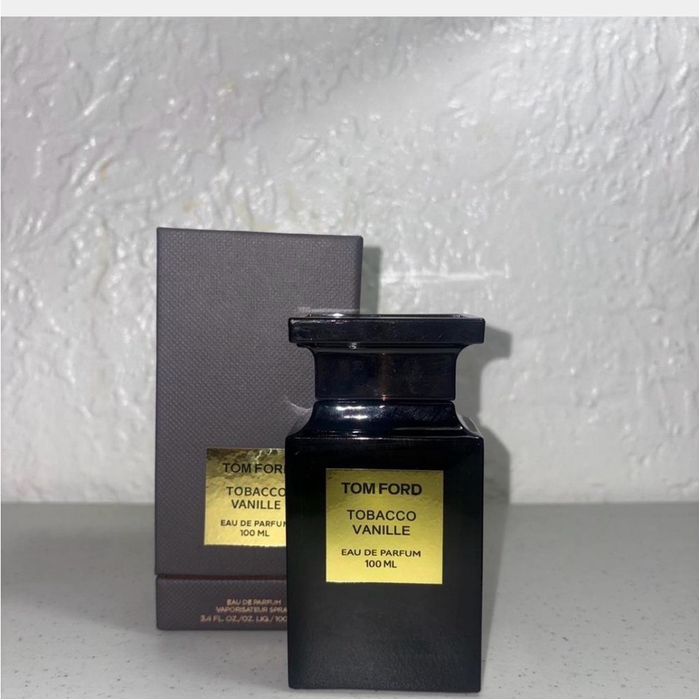 Tom Ford Tobacco Vanille Eau de Parfum in Black and Gold